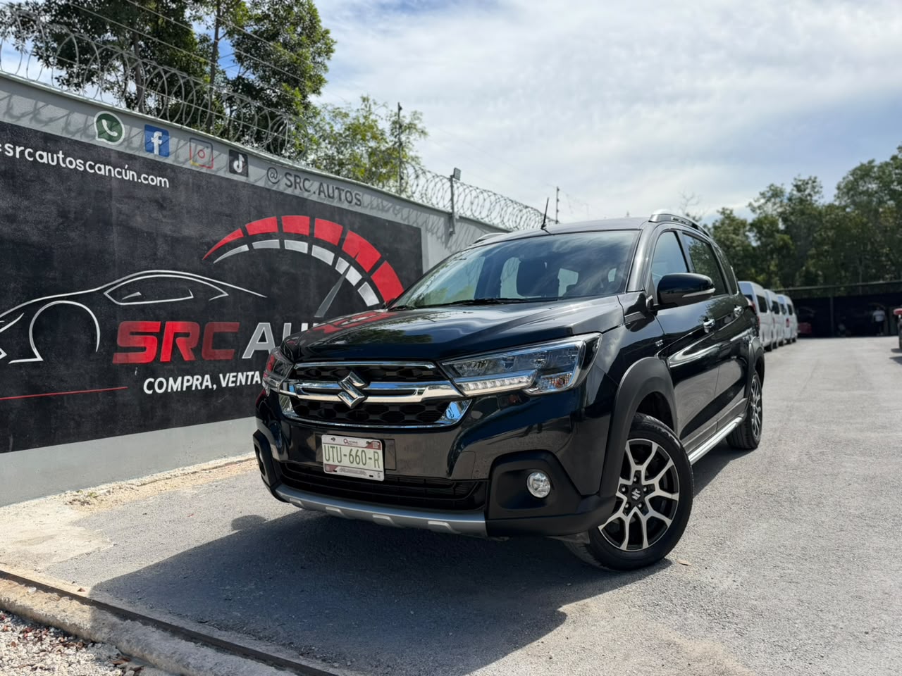 Foto 1 de 10 — 2025 Suzuki Ertiga